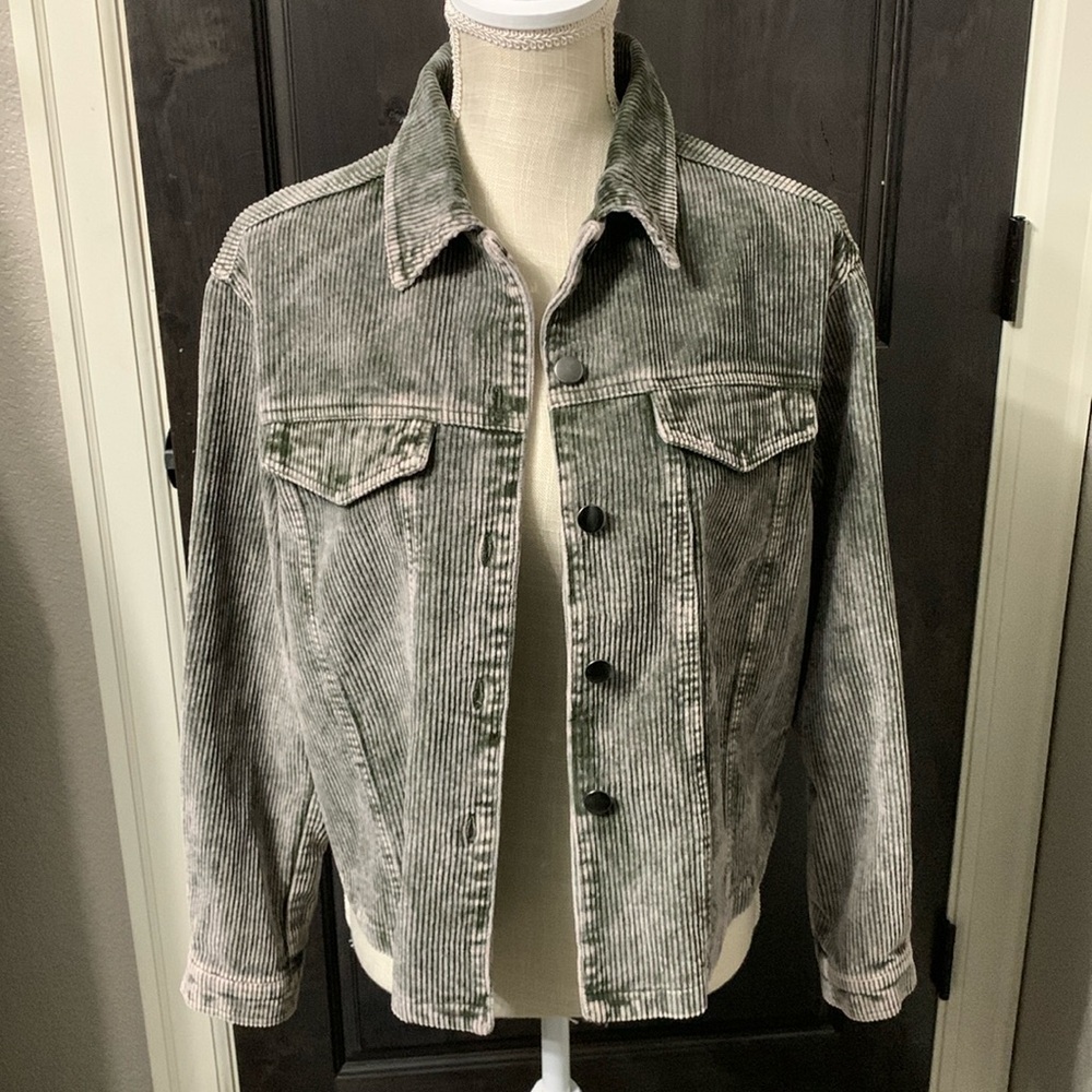 True Craft Corduroy Shacket XS